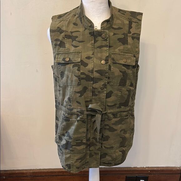 Mud Pie Dean Utility Vest Green Camo Size S New - Picture 1 of 9